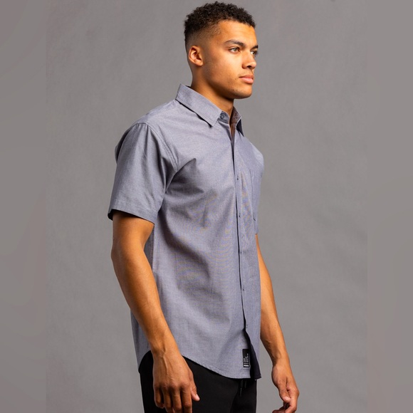 RSQ Mens Solid Chambray Button Up
Shirt size XL - Picture 2 of 9